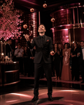  Professional juggling show for events in Miami